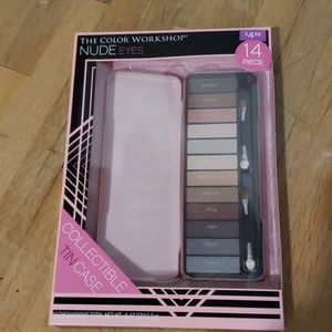 Eyeshadow palette